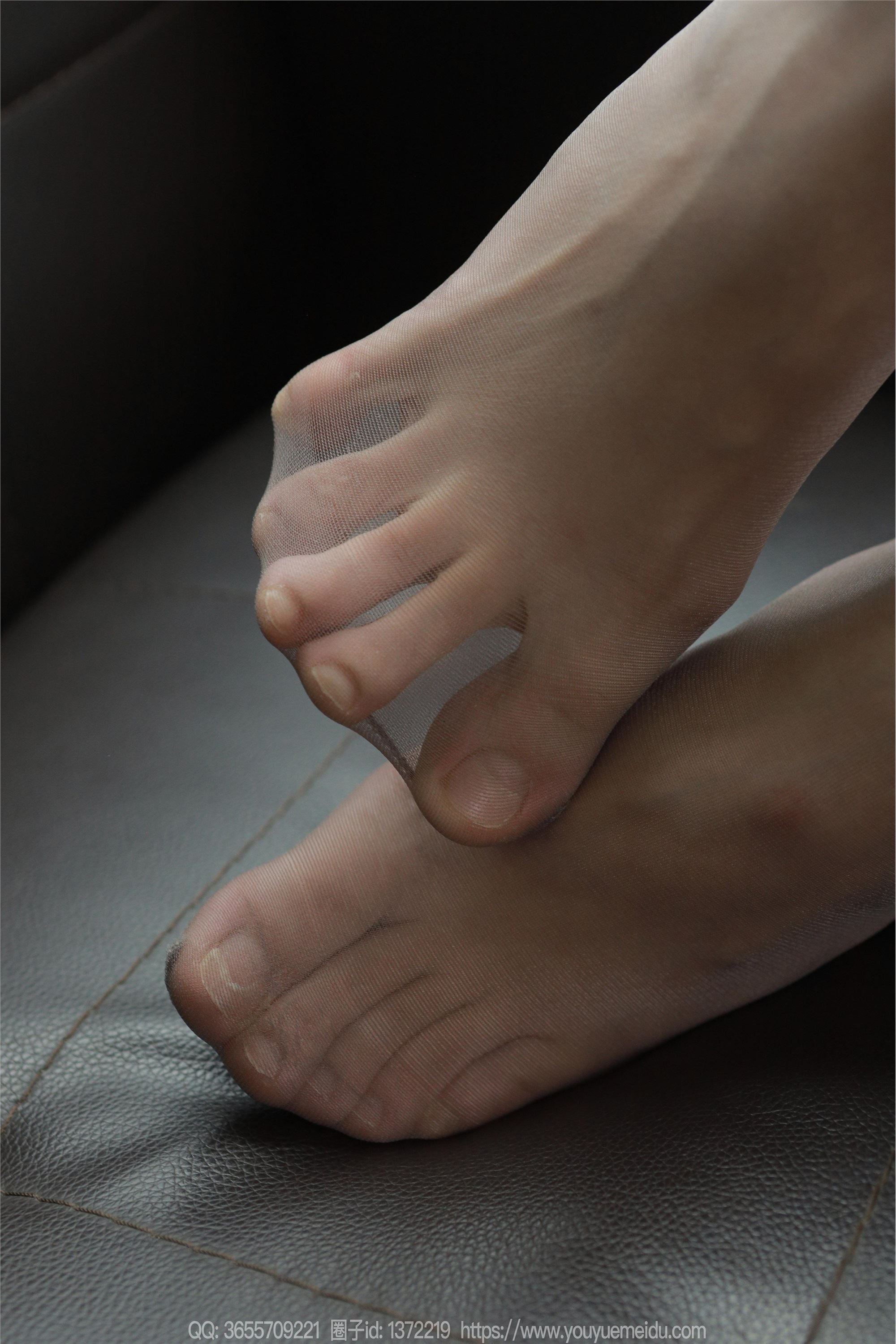 IESS异思趣向  2023.10.09 丝享家 1554 小婕《蟒纹衬衣》